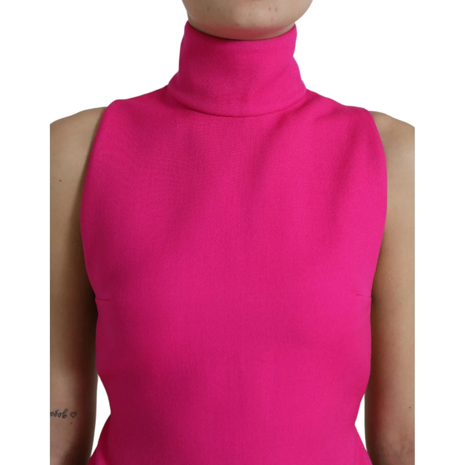 Dolce & Gabbana Elegant Pink Turtleneck Sleeveless Wool Top