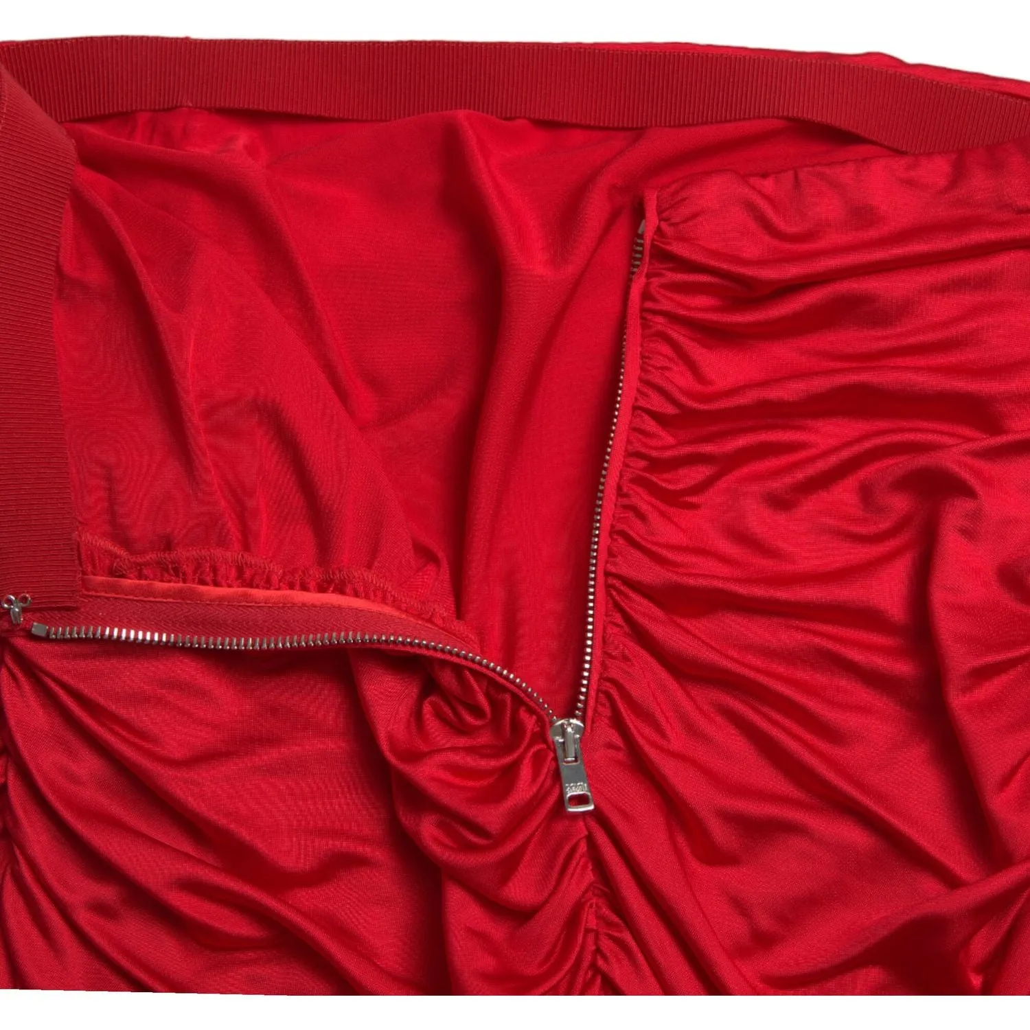 Dolce & Gabbana Elegant Pleated Mini Skirt in Vibrant Red