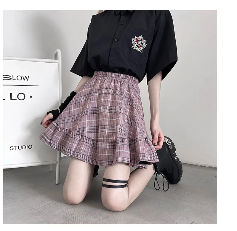 Harajuku Dark Gothic High Waist Plaid A-line Pleated Skirt Splicing Cargo dress