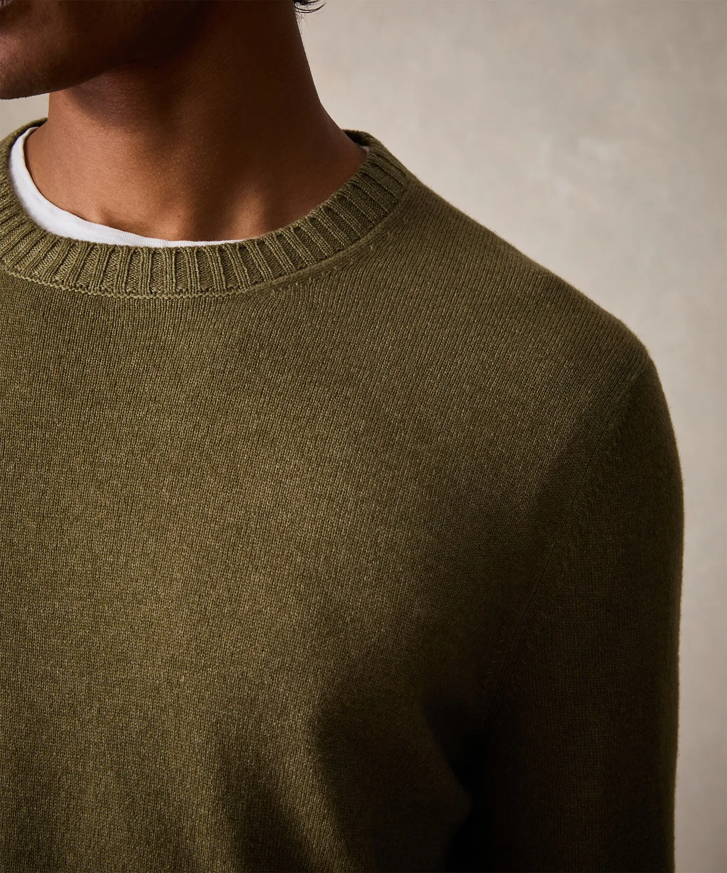 Italian Garment Dyed Wool Cashmere Crewneck Sweater in Olive