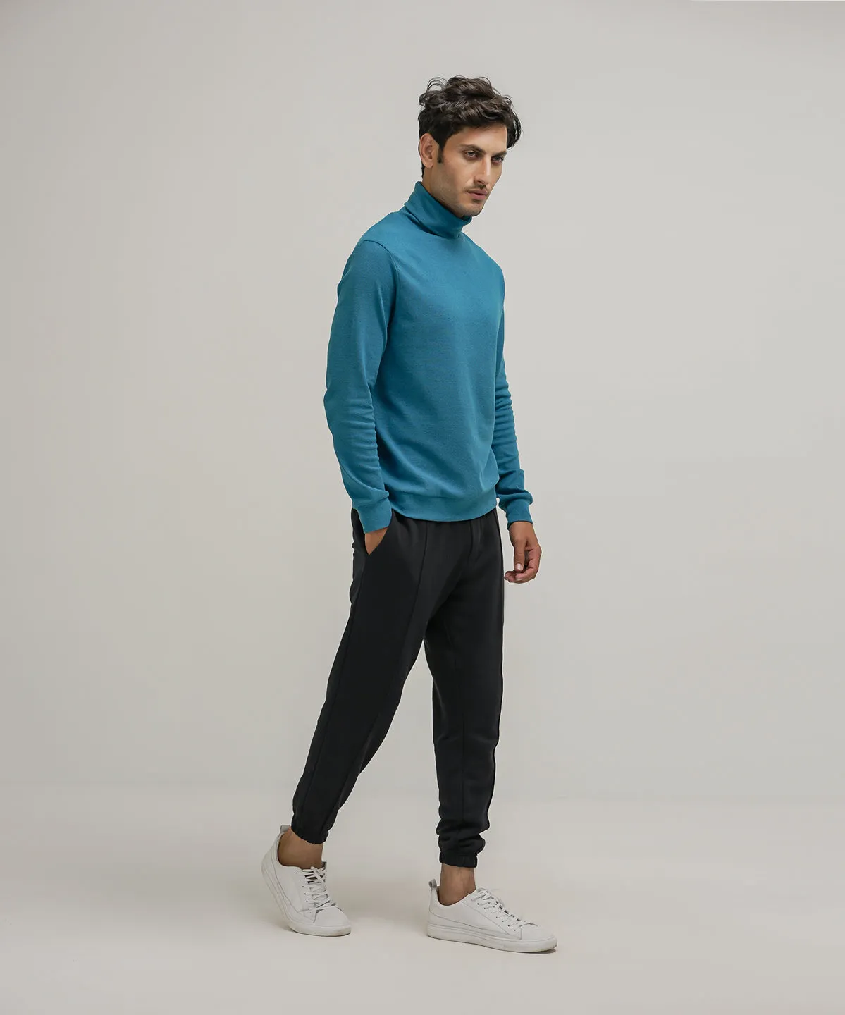 Men's Essential Turtleneck