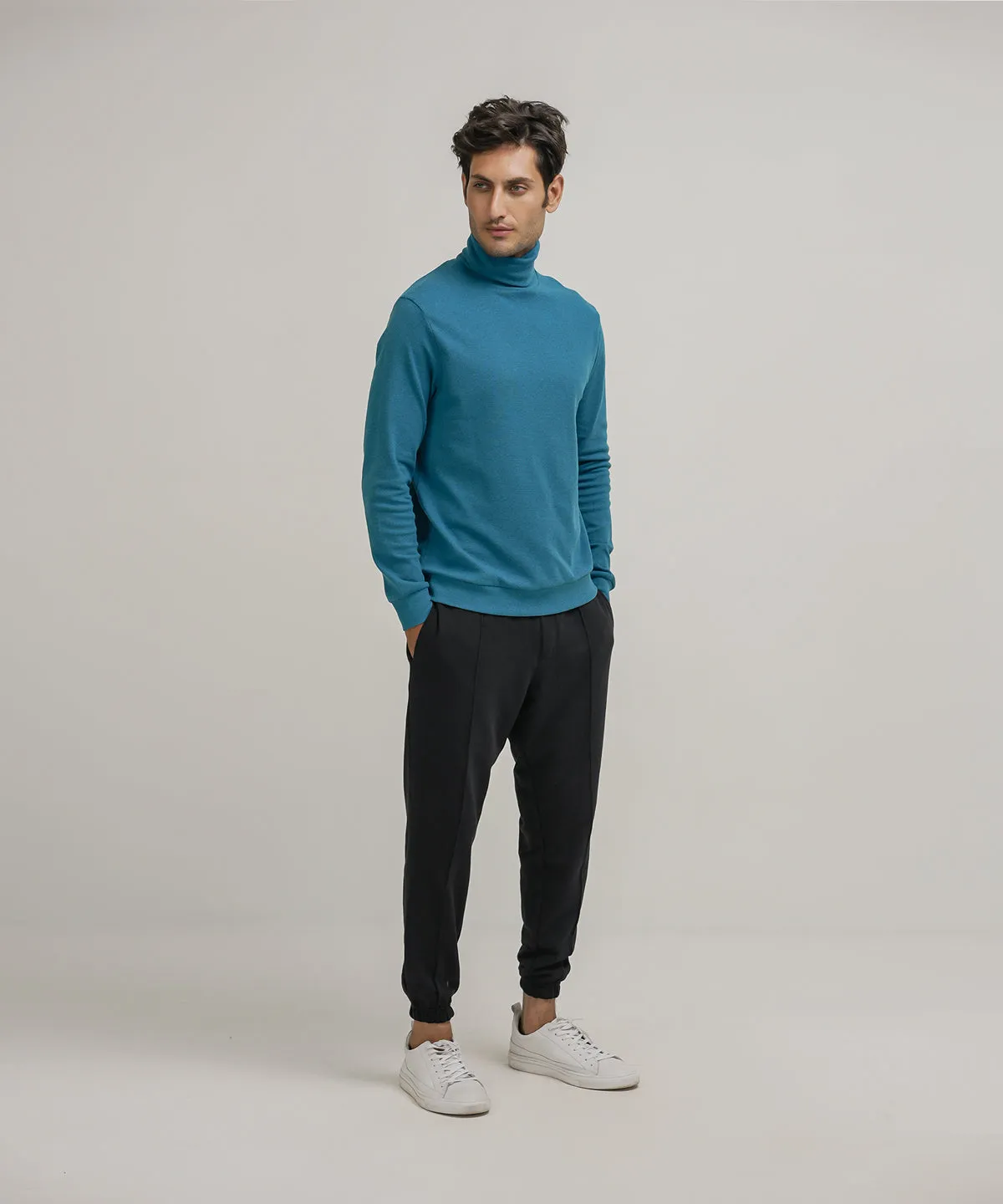 Men's Essential Turtleneck