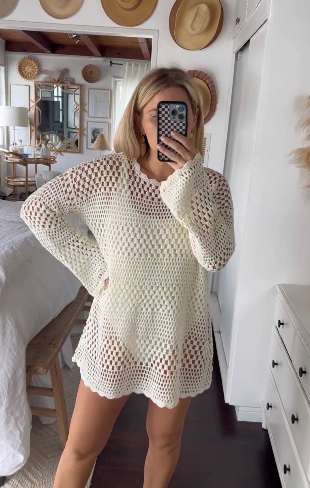 Paula Pullover ~ White Crochet