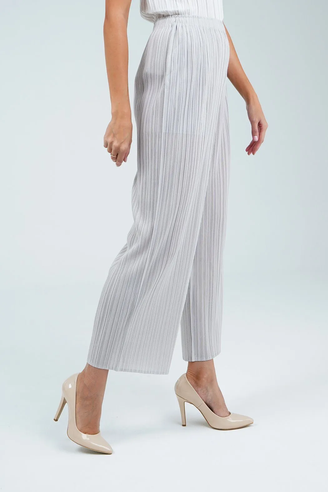 Pella Pleated Straight Cut Pants