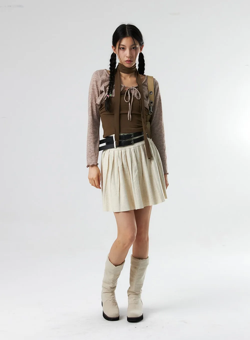 Pleated Mini Skirt with Belt IS322