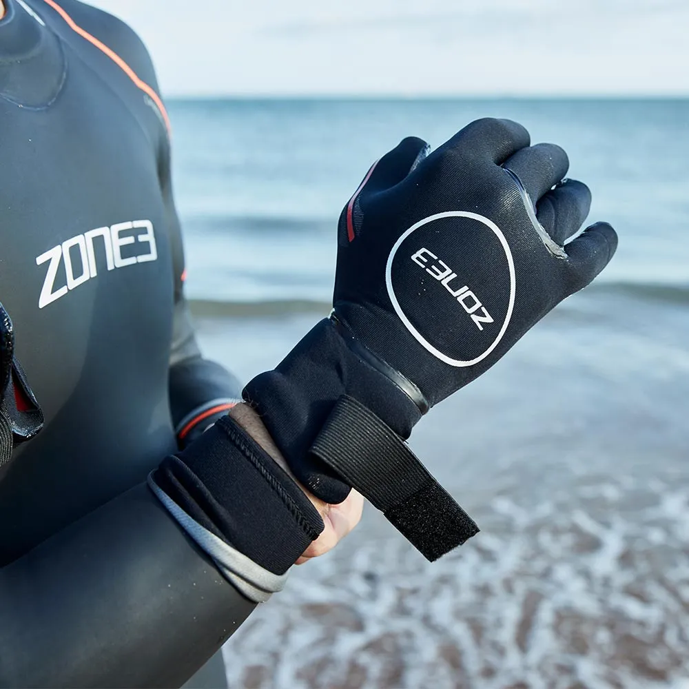 ZONE3 Neoprene Heat-Tech Warmth Swim Gloves (3.5mm)